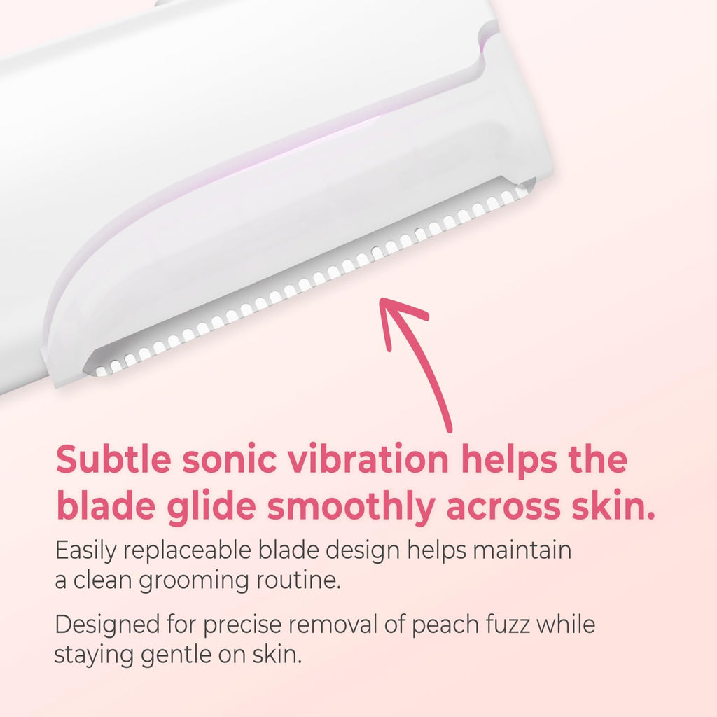 White Rechargeable Dermaplane Razor with 3 Replacement Blades Z9508