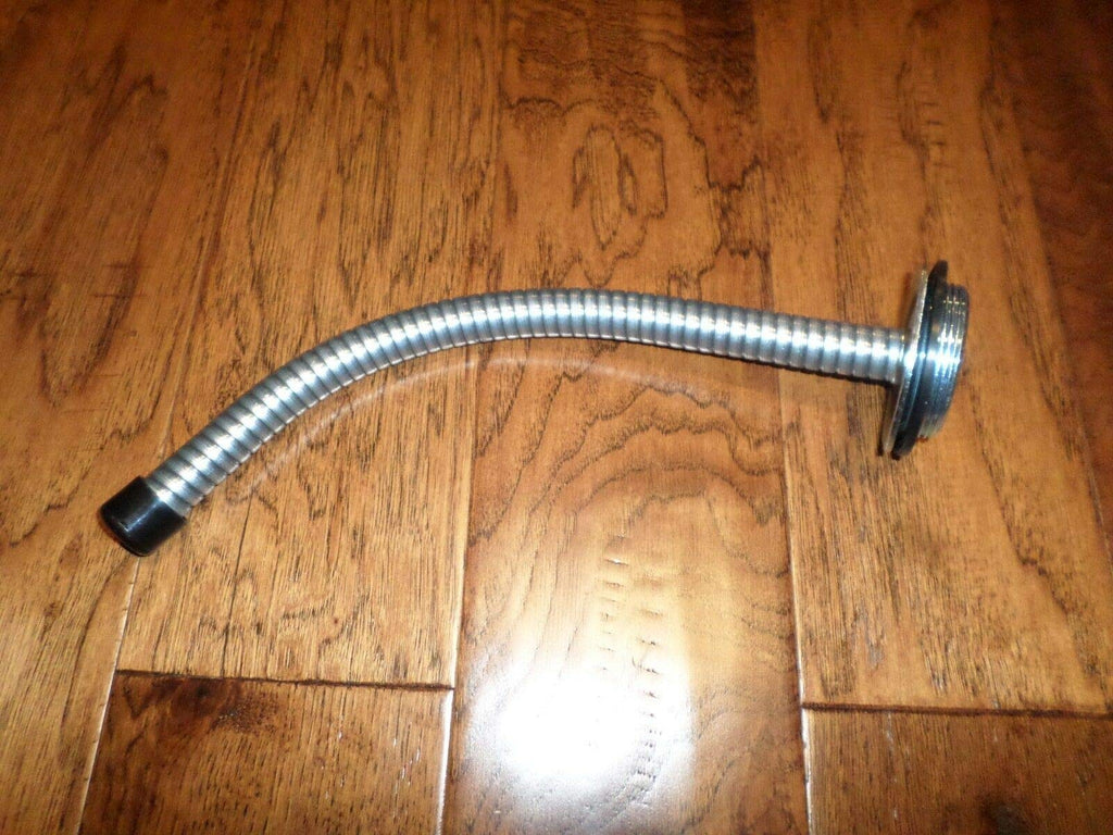 Flexible Metal Gas Can Nozzle J485280