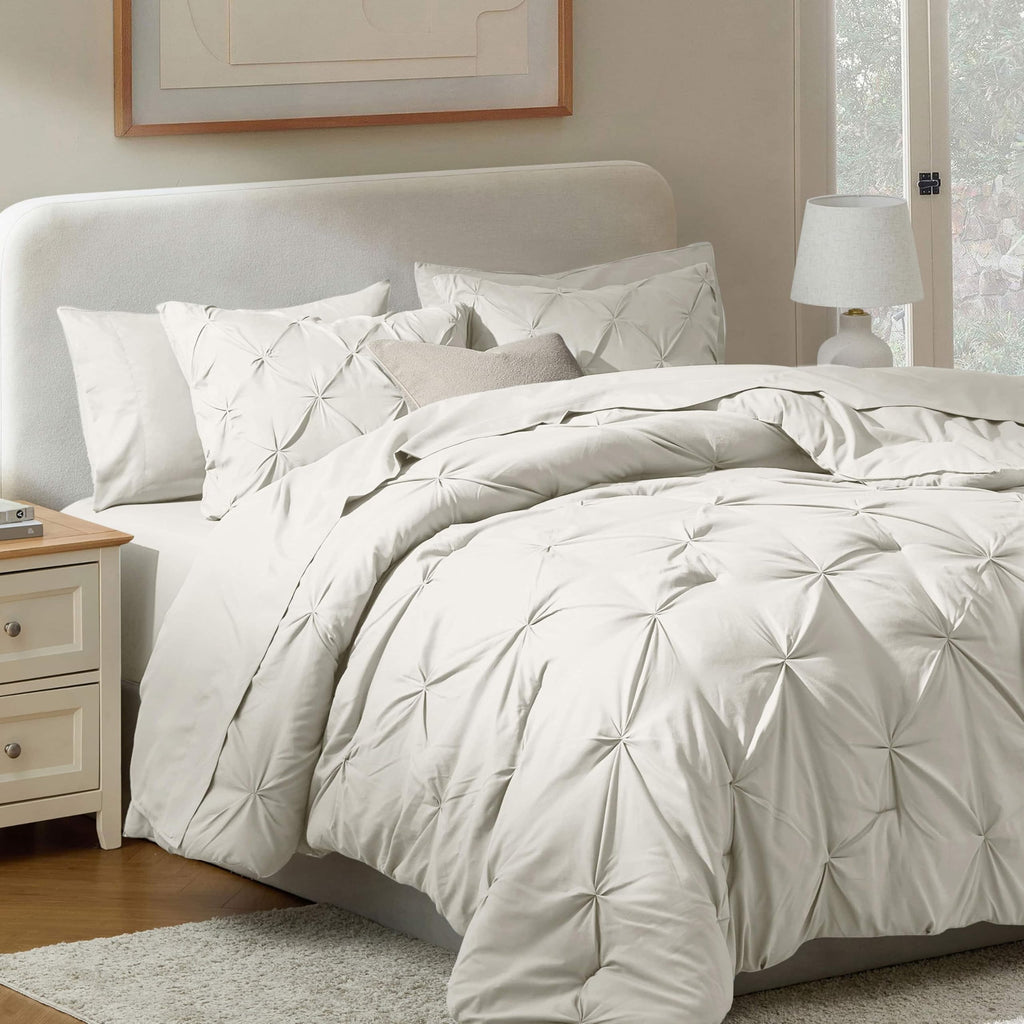 Off White Pinch Pleated 9 Piece King Comforter Set P677